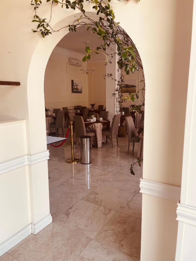 Hotel Regina Margherita Bordighera Kültér fotó